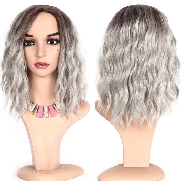 Curls Wavy Bob Ombre Wig - Picture 2 of 9